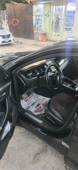 Ford Taurus